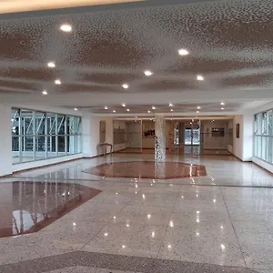  Apartment Near The Airport
